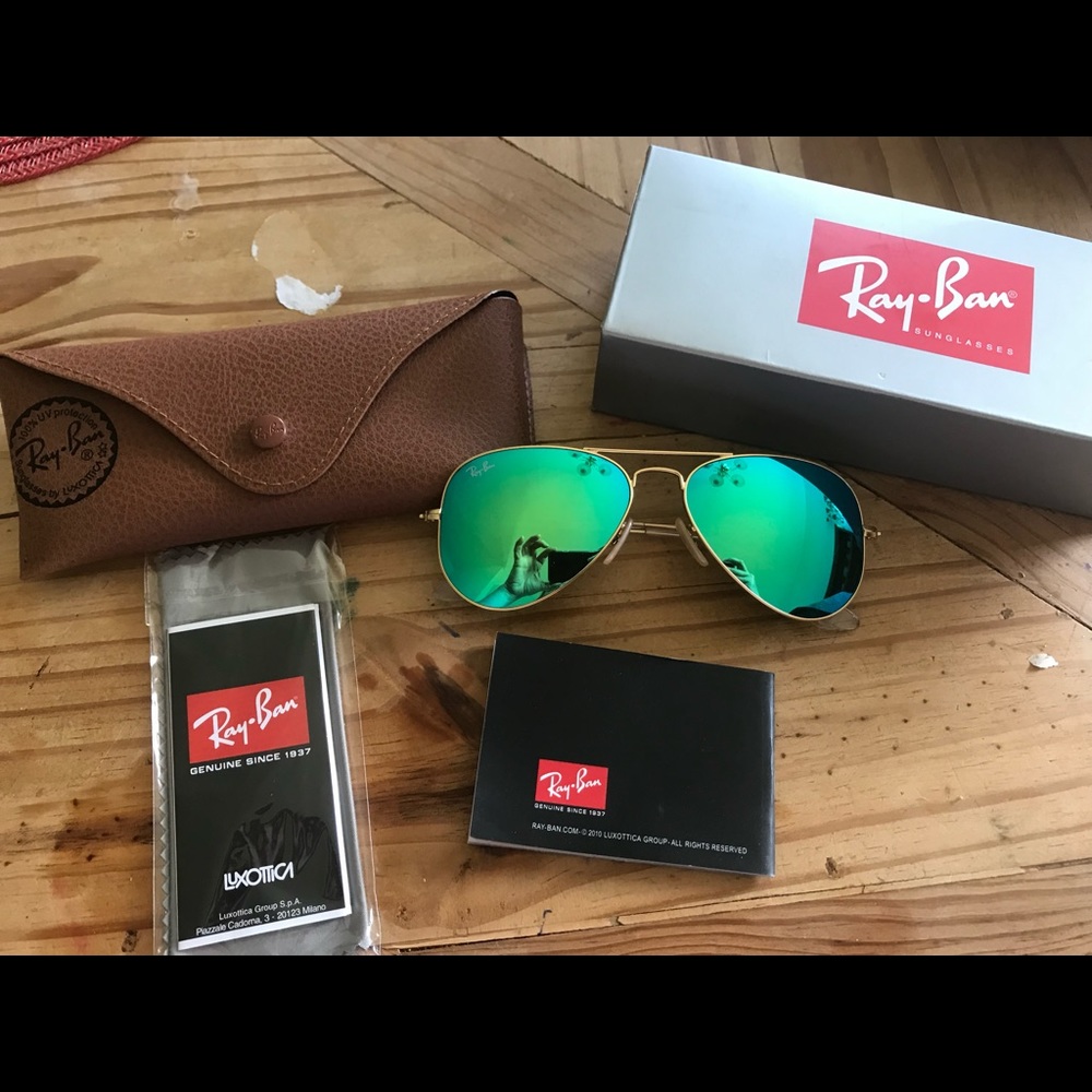 New Ray-Ban Aviators never worn
